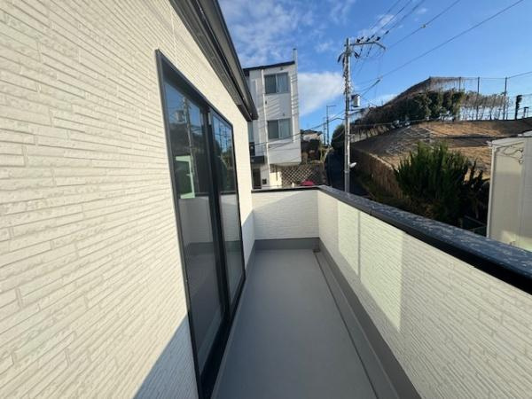【バルコニー】