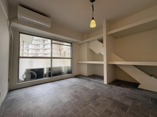 【洋室】 | エバーグリーン淀川2号棟