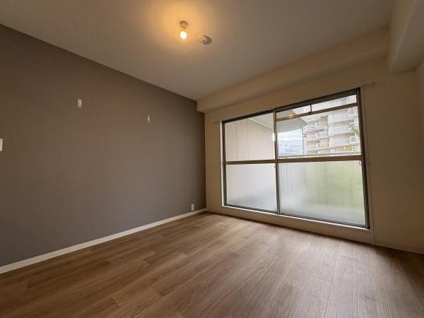 【洋室】 | エバーグリーン淀川2号棟