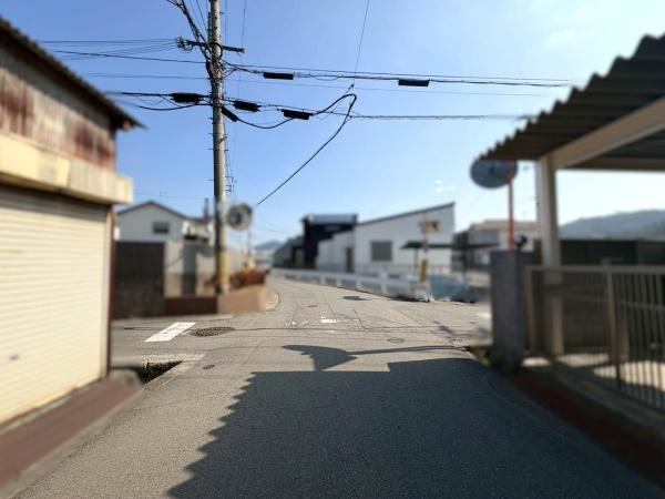 和歌山市岩橋　土地の前面道路含む現地写真