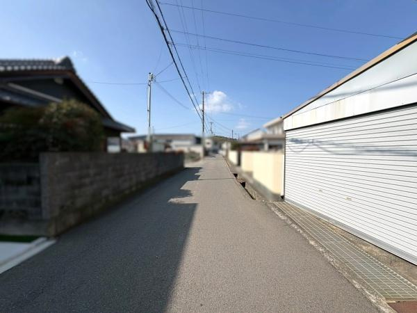 和歌山市岩橋　土地の前面道路含む現地写真