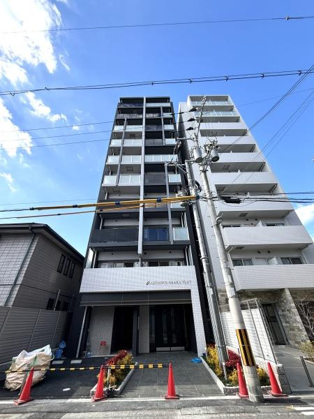 GENOVIA大阪大正の外観