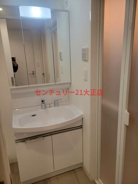 GENOVIA大阪大正の洗面所|★独立洗面台★