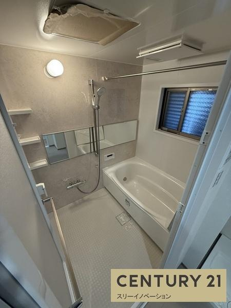 エスリード弁天町の浴室