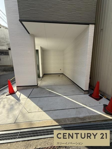 市岡３丁目新築戸建の駐車場