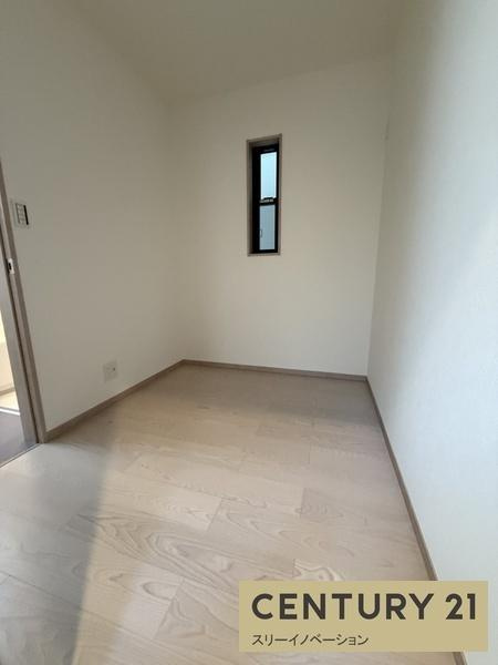 市岡３丁目新築戸建の洋室