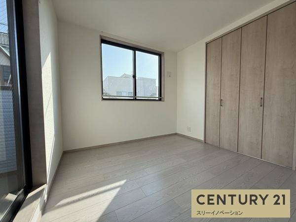 市岡３丁目新築戸建の洋室