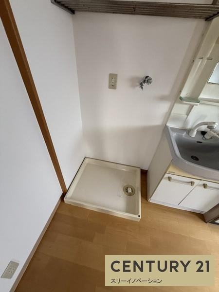 港区田中1丁目中古戸建の独立洗面台