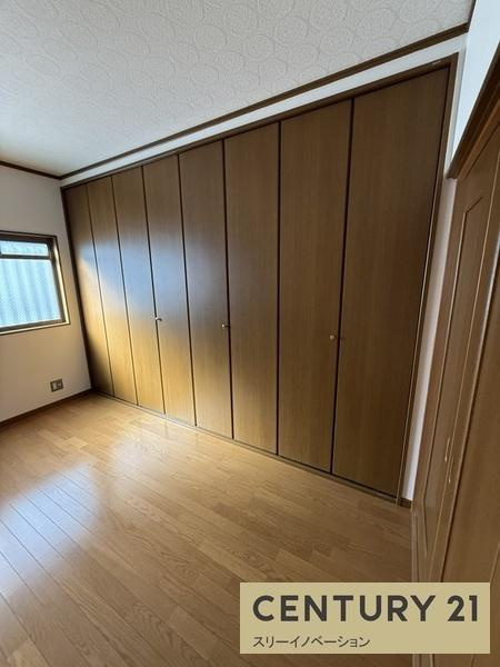 磯路３丁目中古戸建の収納