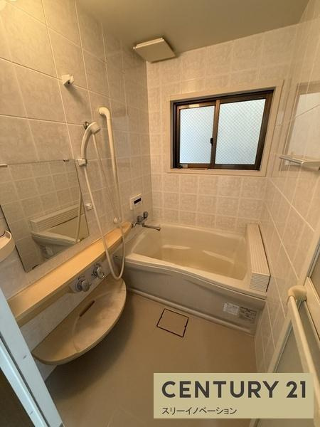 磯路３丁目中古戸建の浴室