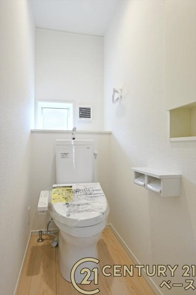 クレイドルガーデン大中 １号棟 ／新築一戸建の内観：施工例|■ＴＶモニター付きインターホンで防犯対策もバッチリ！来客も一目でわかり安心です！■