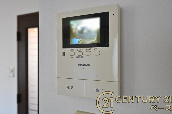 北葛城郡上牧町葛城台５丁目　一戸建の内装|■現地撮影写真■ＴＶモニター付きインターホンで防犯対策もバッチリ！来客も一目でわかり安心です！