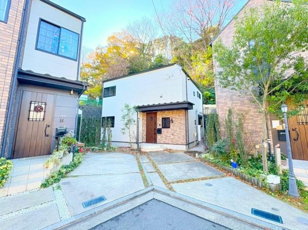 横浜市中区本牧元町の中古一戸建