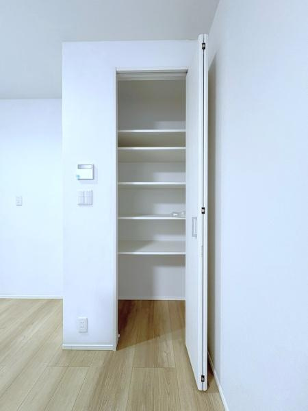 横浜市中区本牧元町の中古一戸建の収納