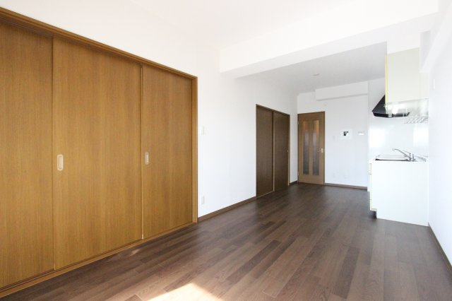 エバーグリーン２１の居間・リビング|参考写真です。現況優先。