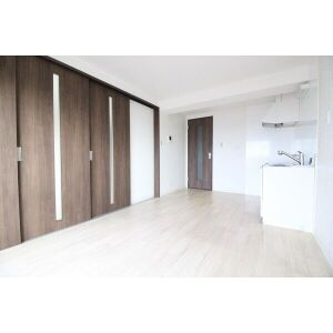 第一吉田マンションの居間・リビング