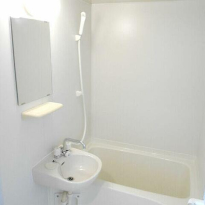 【浴室】 | メゾンアデュースB