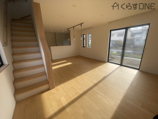 【居間・リビング】 | 姫路市下手野4丁目／未入居戸建