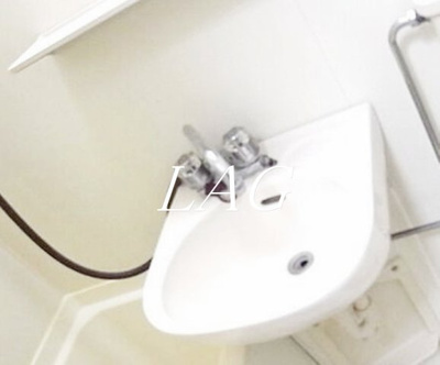 【洗面所】 | ジョイフル氷川台 | 洗面台です。