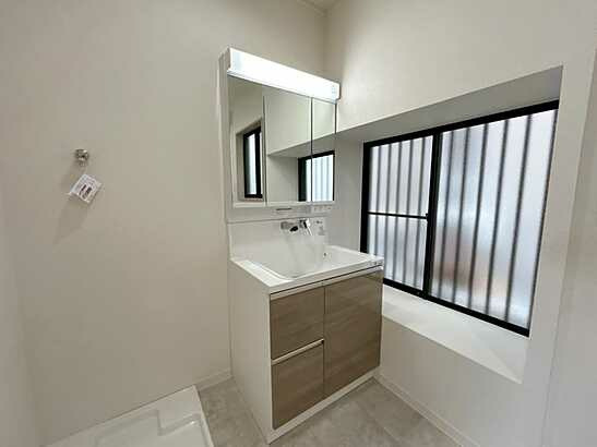 【独立洗面台】