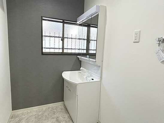 【独立洗面台】