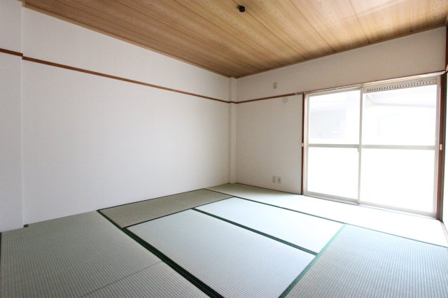 ハピネスⅠの和室|現状優先です。