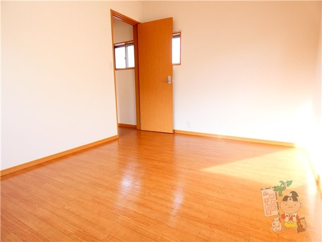 国富戸建貸家（619-4-4）の居間・リビング