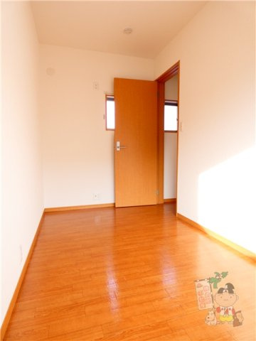 国富戸建貸家（619-4-4）の居間・リビング