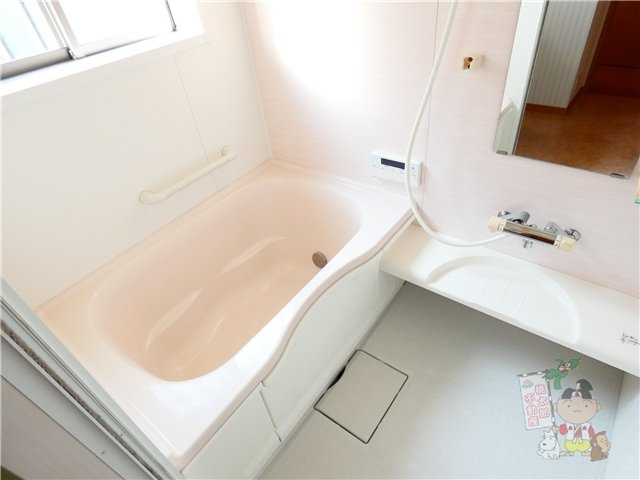 国富戸建貸家（619-4-4）の浴室