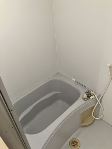 ハイムレトアの浴室