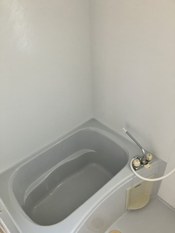 ハイムレトアの浴室