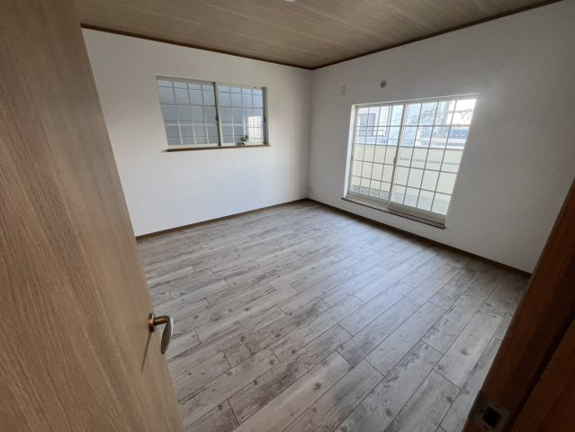 蔀屋本町　中古戸建の内装|内装もきれいですクロス全て張替え済みです☆彡