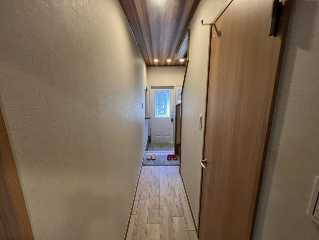 蔀屋本町　中古戸建の内装|クロスは張替済です天井のクロスがオシャレ♪