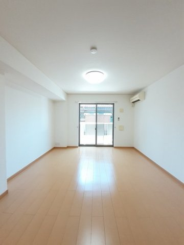 インディアンサマーの居間・リビング