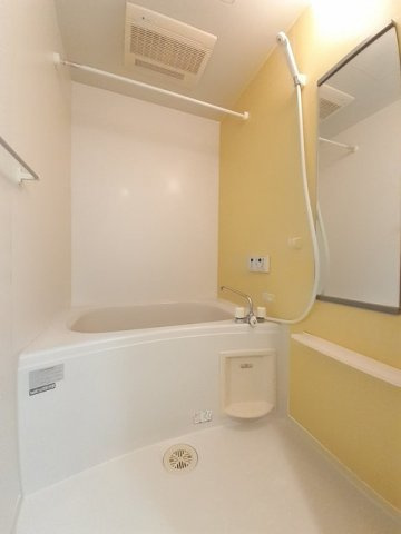 インディアンサマーの浴室