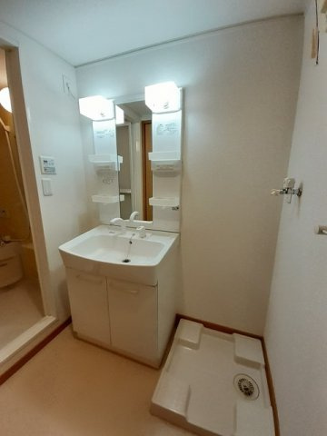 インディアンサマーの洗面所