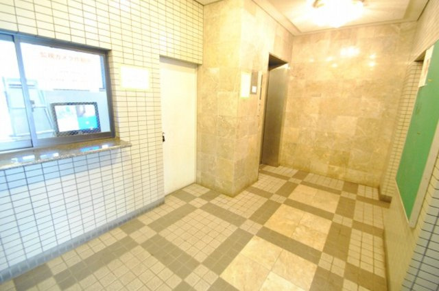 アーバンクルーザー六ツ門のロビー