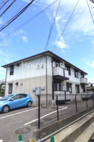 プレミール八幡前