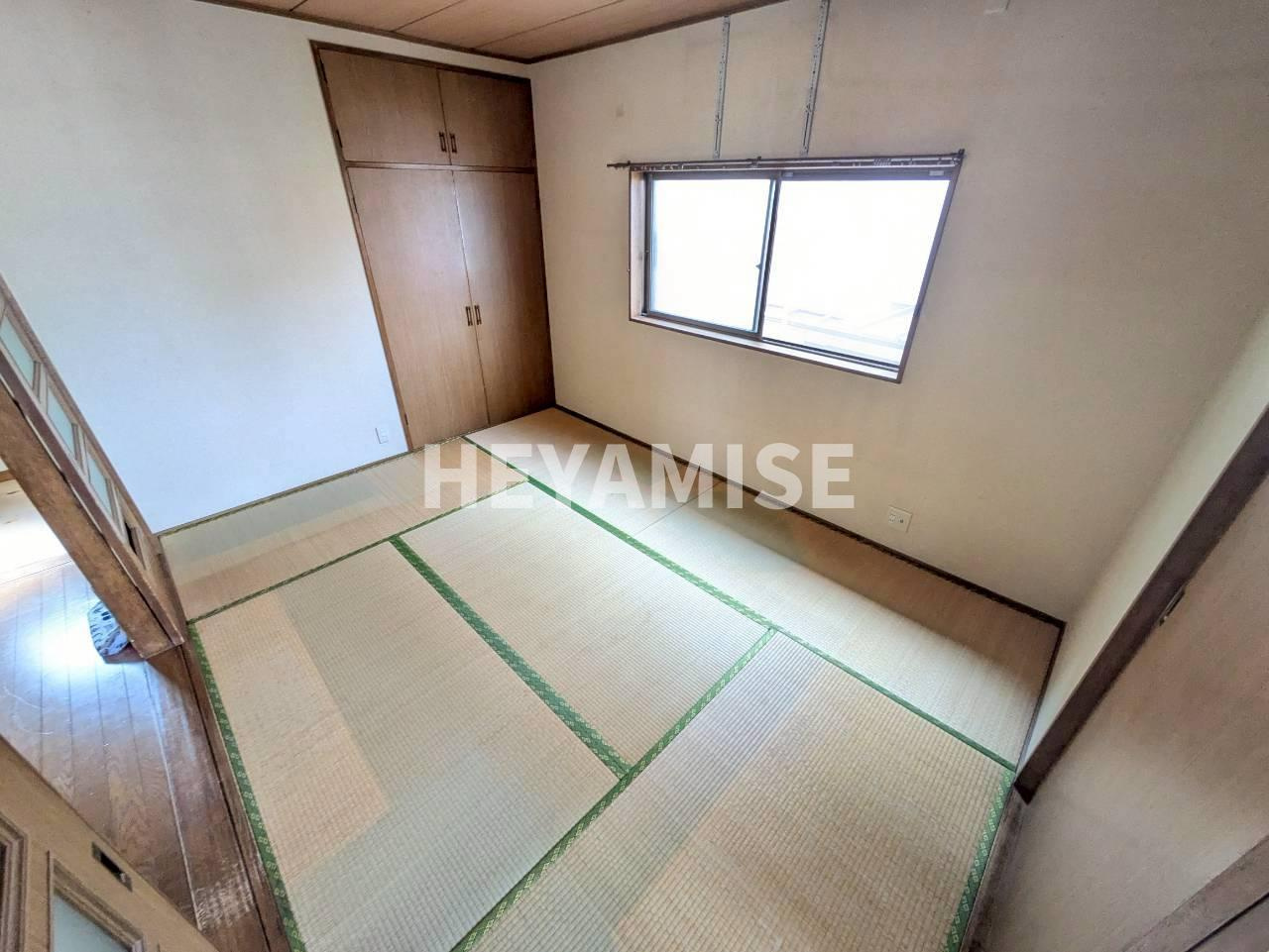 岩永アパートの内装