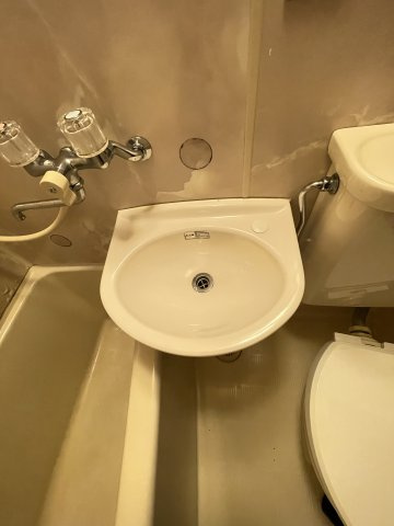 神戸市中央区熊内町４丁目の賃貸マンションの洗面所