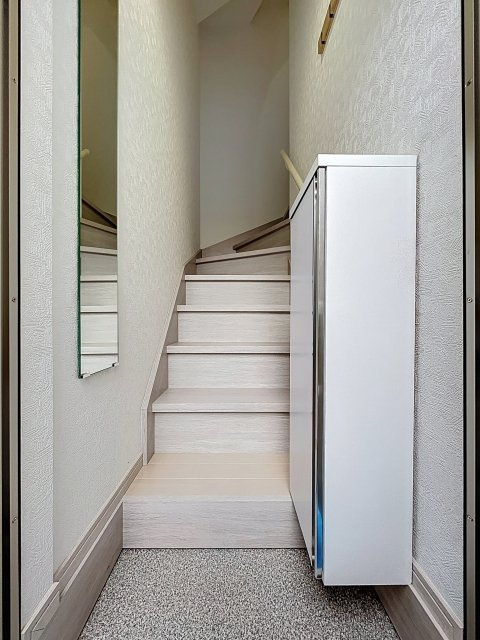 グラン徳丸の玄関