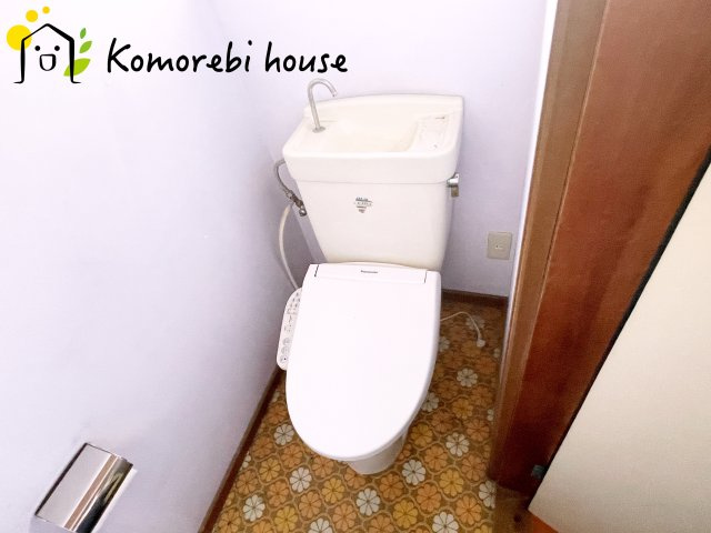 伊奈町寿3丁目　中古一戸建てのトイレ