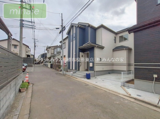 【前面道路含む現地写真】 | 当日見学可　ワークスペース付きLDK　丸山3　全2棟 B号棟 | 前面道路です♪