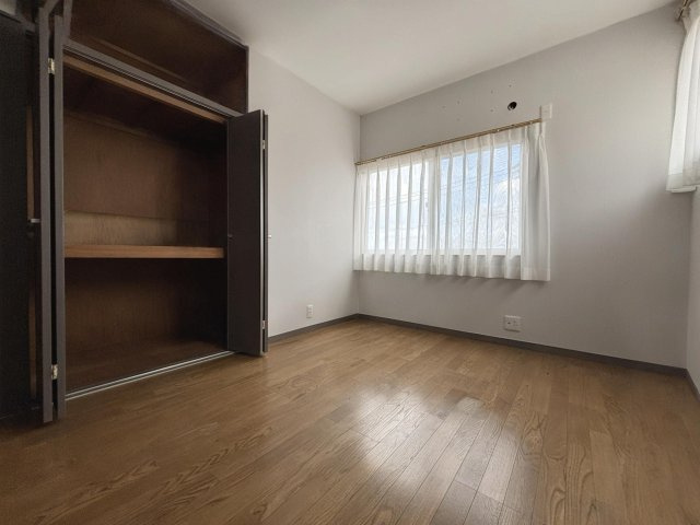 【洋室】 | ※CGで家具小物等を消したイメージです。