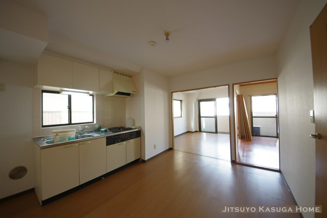 【居間・リビング】