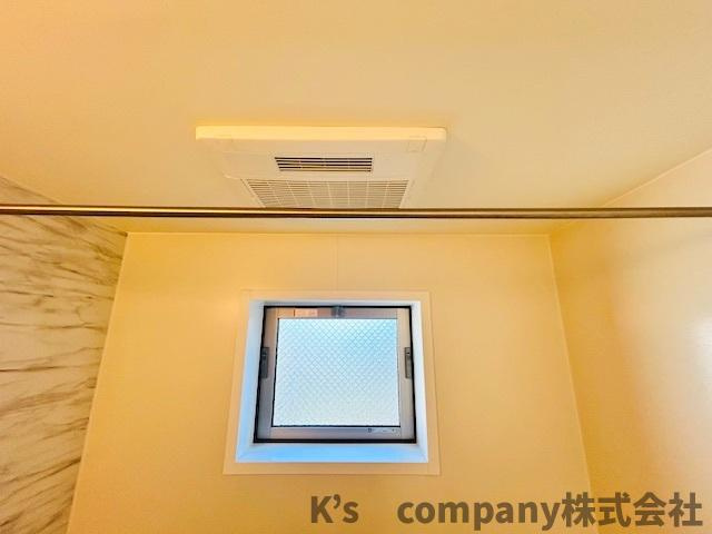 ●茅ヶ崎市室田1丁目　中古戸建の設備|長雨の続く時期のお洗濯物の悩みを解消できる浴室乾燥機☆