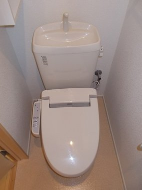 オ－ヴ　幸　ⅱのトイレ|シンプルで使いやすいトイレです