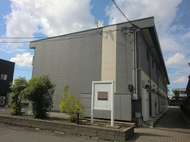 レオパレス睡蓮の外観|外観は落ち着いています
