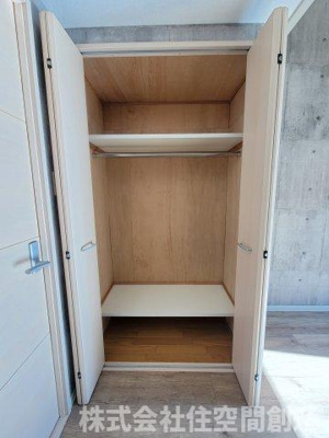 【収納】 | クレール蛍池 | ※同タイプの写真となり、実際のお部屋とは異なる場合があります