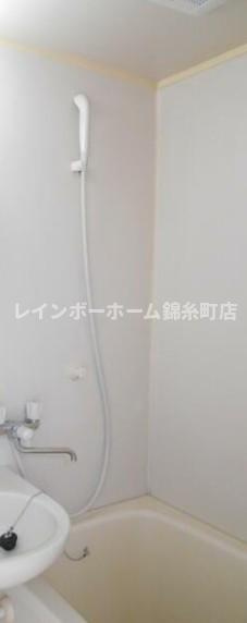 ハイツリベカⅡの浴室